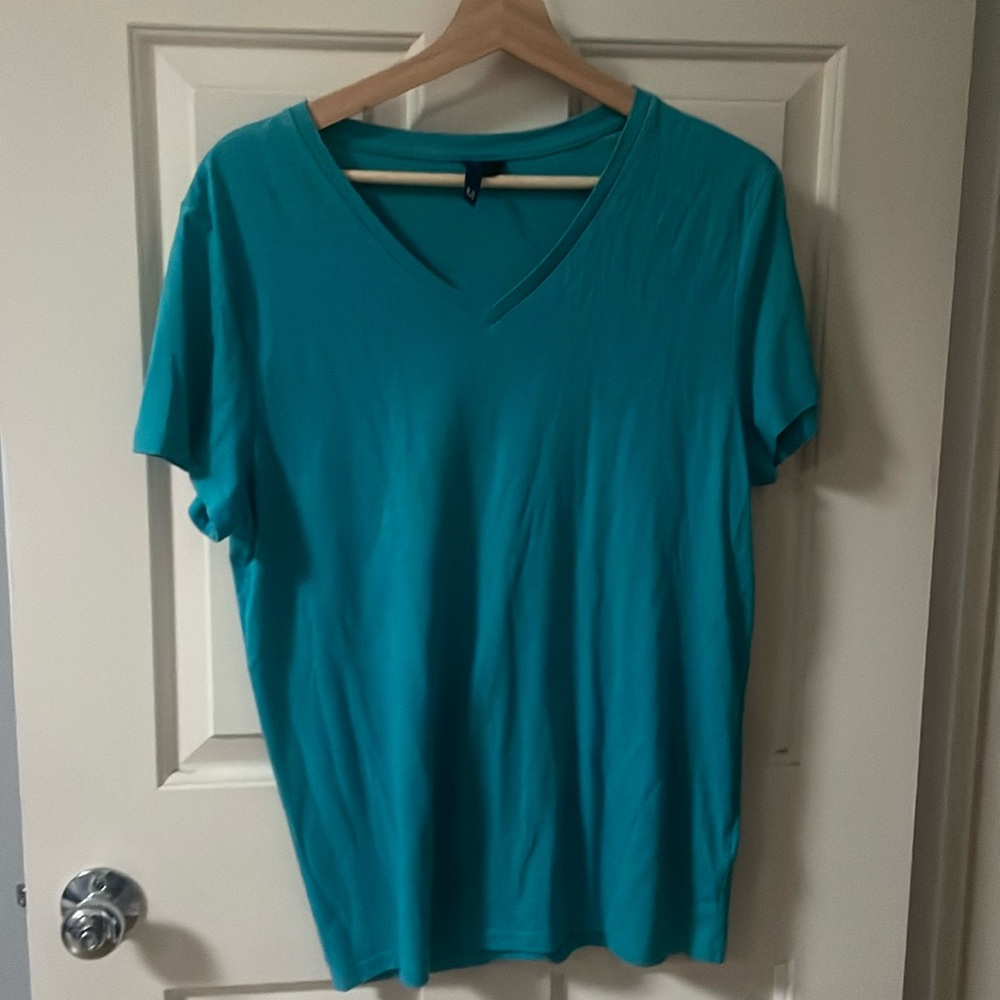 Men’s V-neck